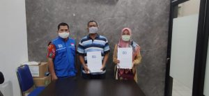 DQ Beri Hadiah Qurban untuk Marbot Masjid dan Petugas Kebersihan