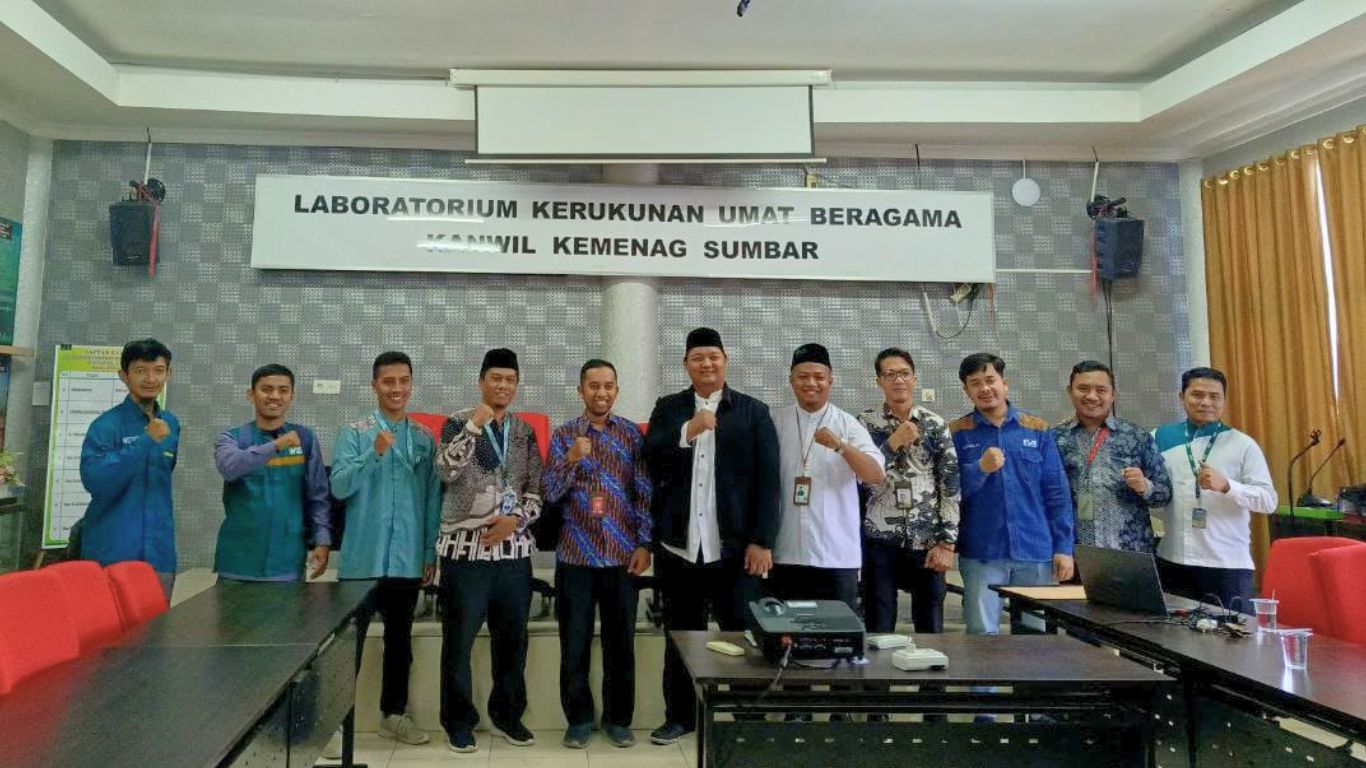 FOZ Sumbar Bersama Kanwil Kemenag Sumbar