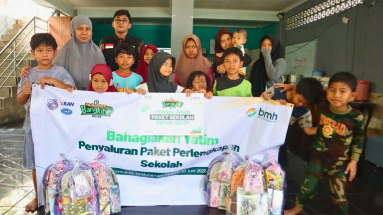 lebaran yatim BMH DIY