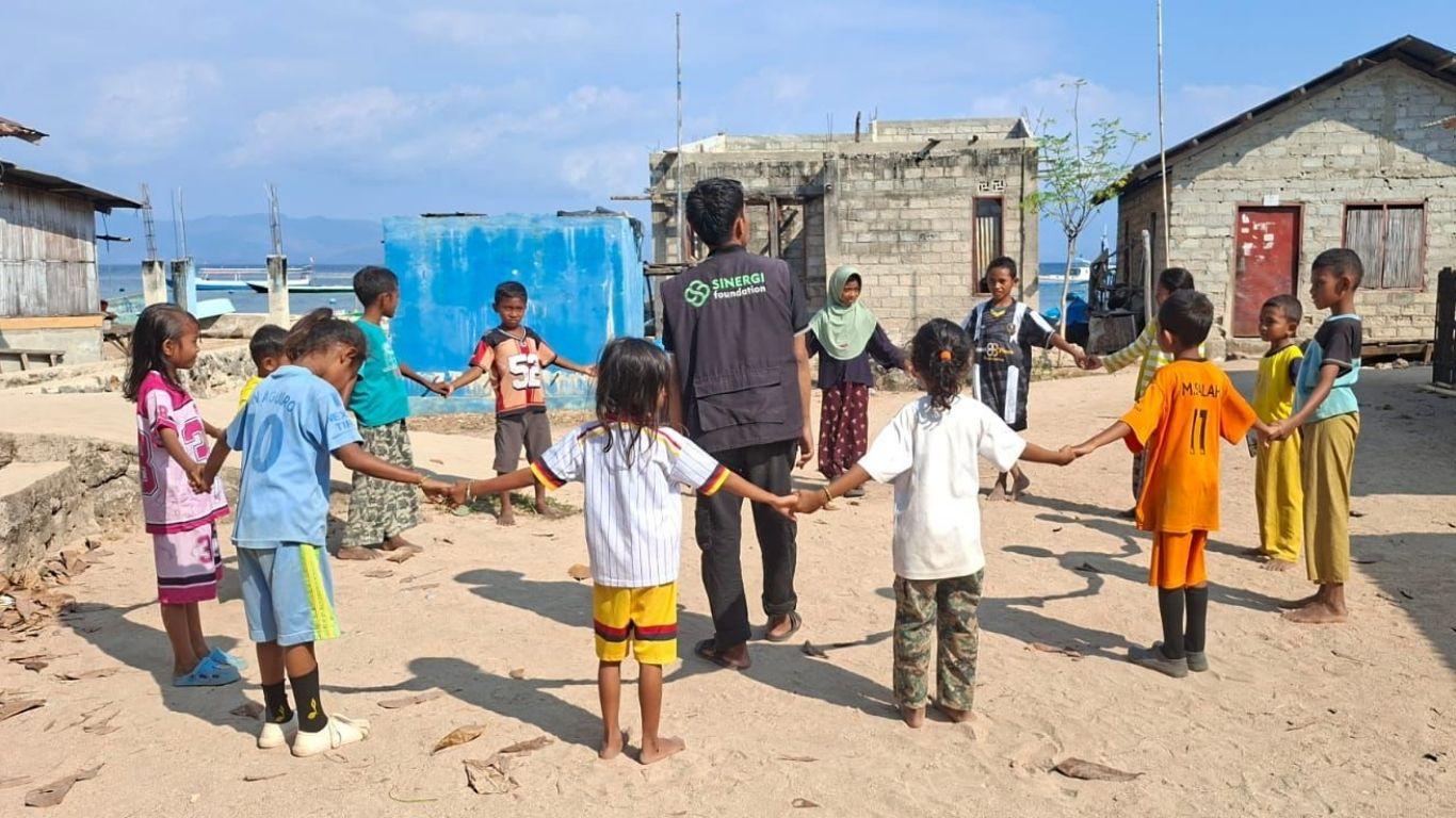 Penyaluran NTT Sinergi Foundation