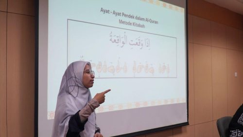 Baitulmaal Muamalat Bantu Teman Tuli Bisa Mengaji