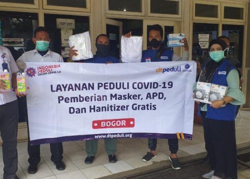 Dukung Tenaga Medis Lawan Covid 19 DT Peduli Bogor Salurkan APD