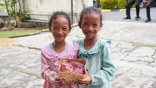 Kurban untuk Negeri