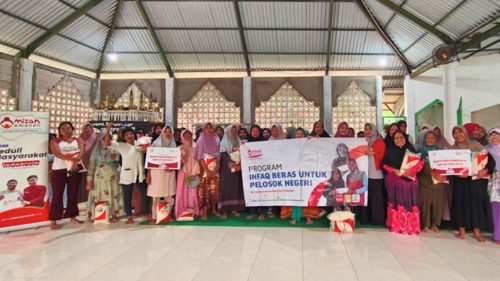 Mizan Amanah 100 paket sembako