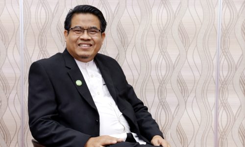 Nana_Sudiana___Direktur_Pendayagunaan3