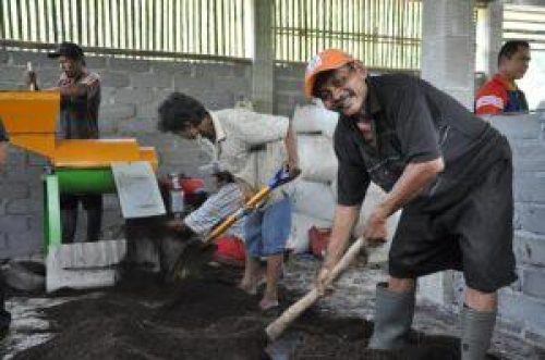 Petani Desa Binaan Al-azhar