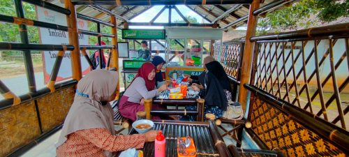 UNIT USAHA BARU DI BUMMAS BERKAH DESA RANDUALAS BINAAN RUMAH ZAKAT (3)
