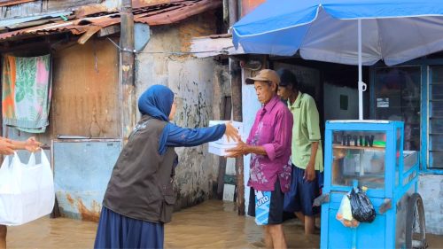 bakrie amanah penyaluran banjir jakarta
