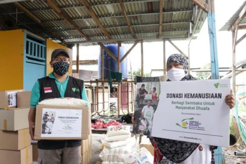 laznas-chevron-bersama-dompet-dhuafa-konsisten-mewujudkan-kepeduliannya-kepada_210119125011-519