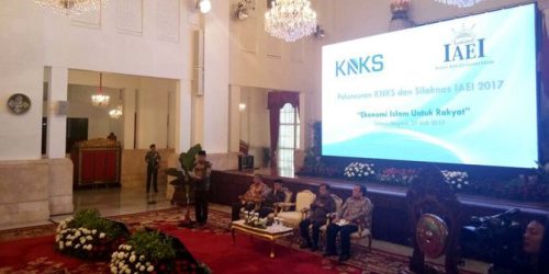 presiden-jokowi-resmi-bentuk-komite-nasional-keuangan-syariah